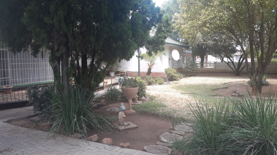 3 Bedroom Property for Sale in Roosheuwel North West